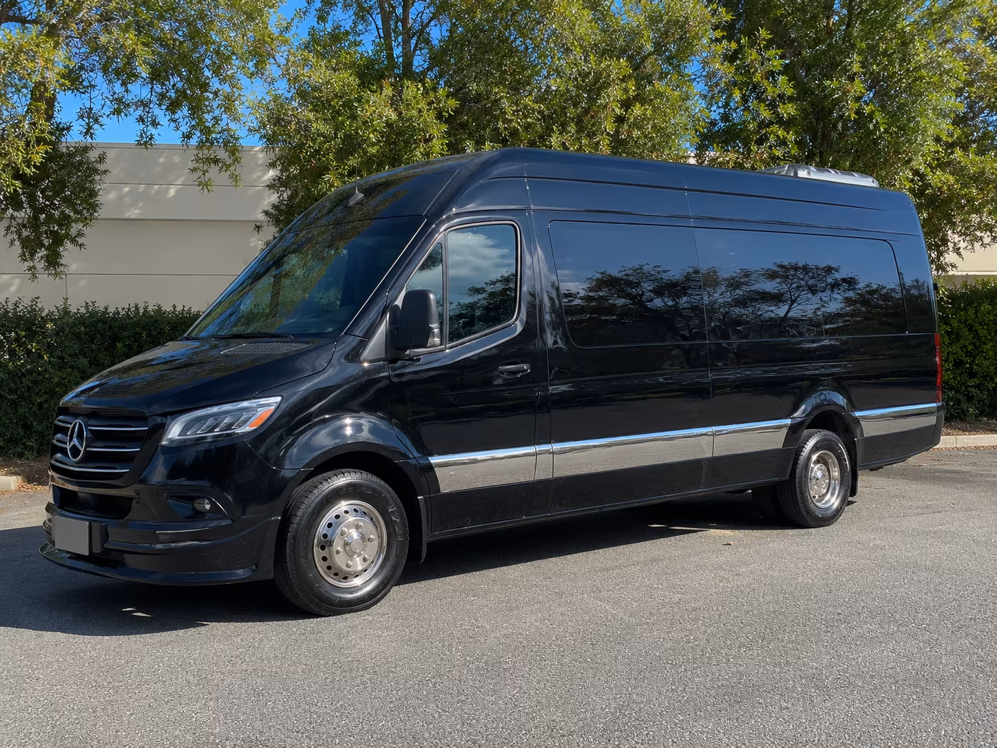 10 passenger sprinter van